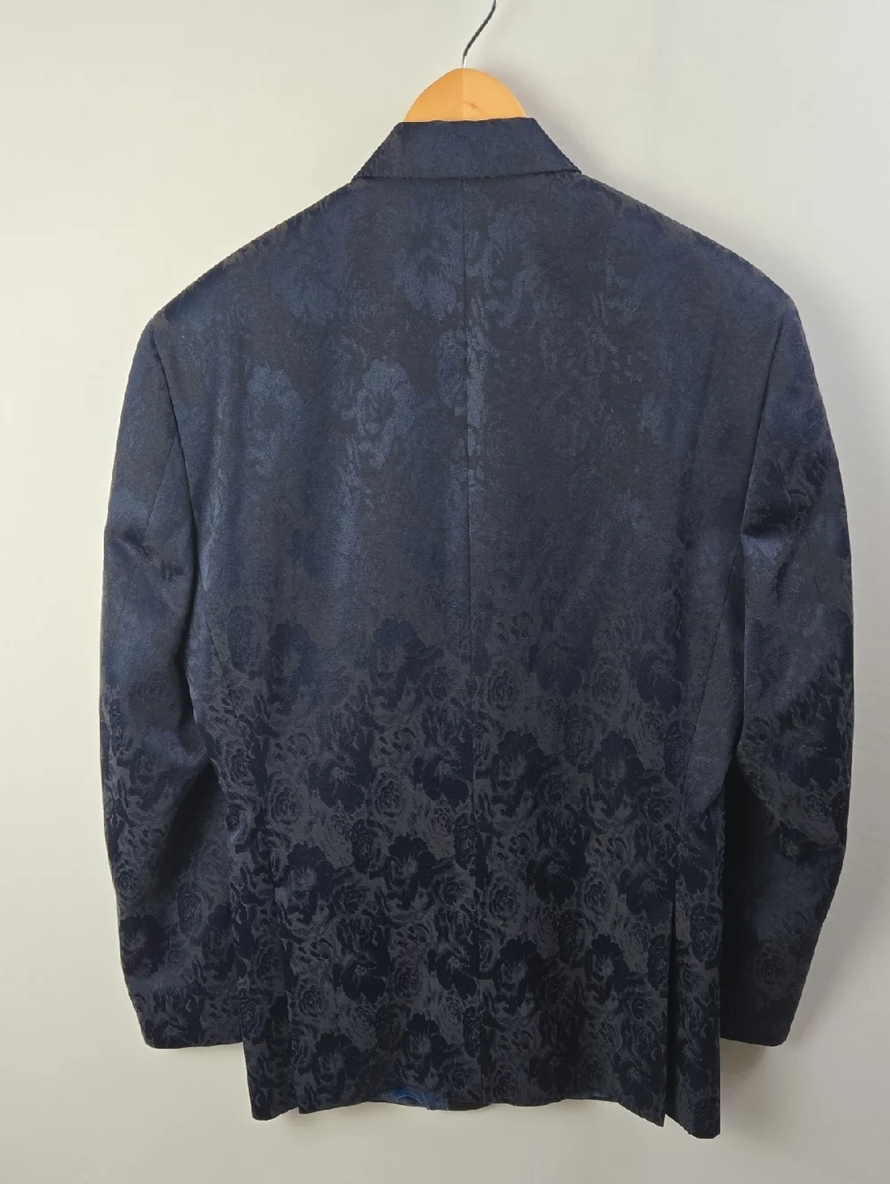 Van Heusen Navy Floral Jacquard Tuxedo Dinner Jacket Sz 38R Black Lapel Prom